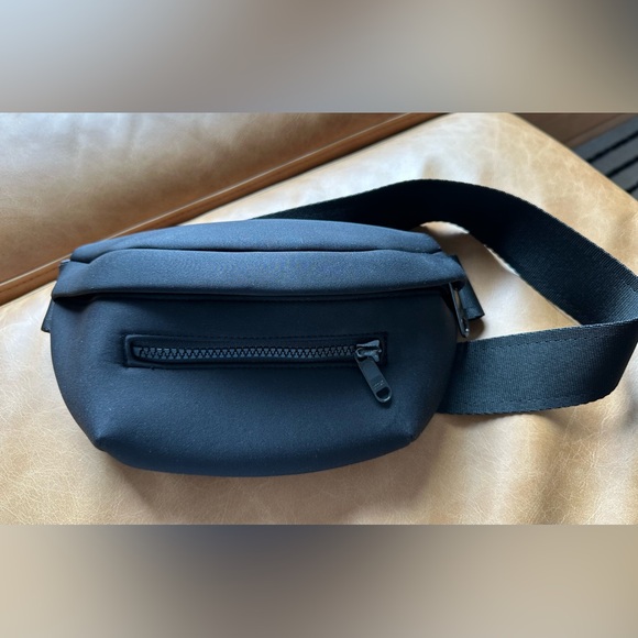 Dagne Dover Neoprene Fanny Pack - Picture 2 of 5